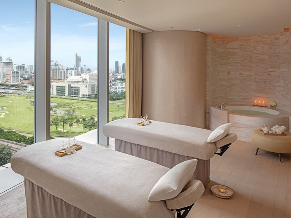 Pampering Escape for Two at Waldorf Astoria Bangkok Hilton Honors